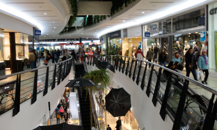 Shopping in Punta del Este and other shopping drives